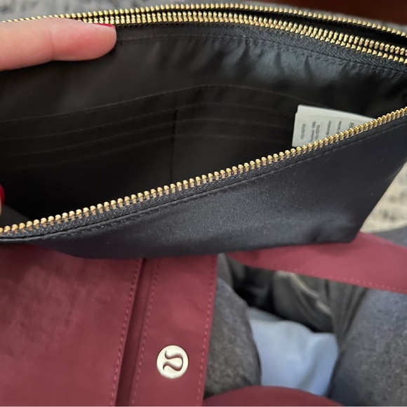 Lululemon black gold Now and Always Wristlet zippered wallet - Picture 10 of 15
